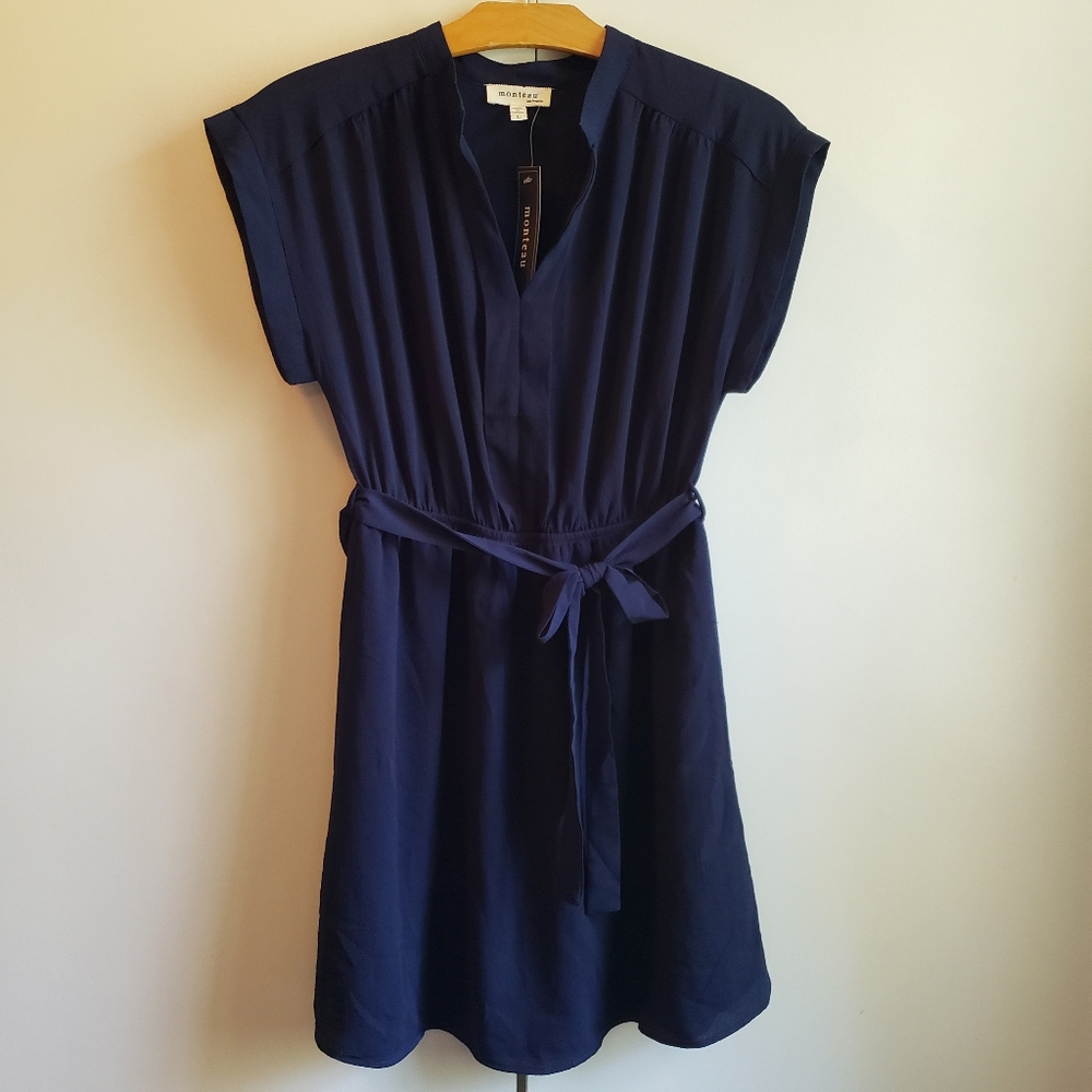 NWT Monteau Belted Dress